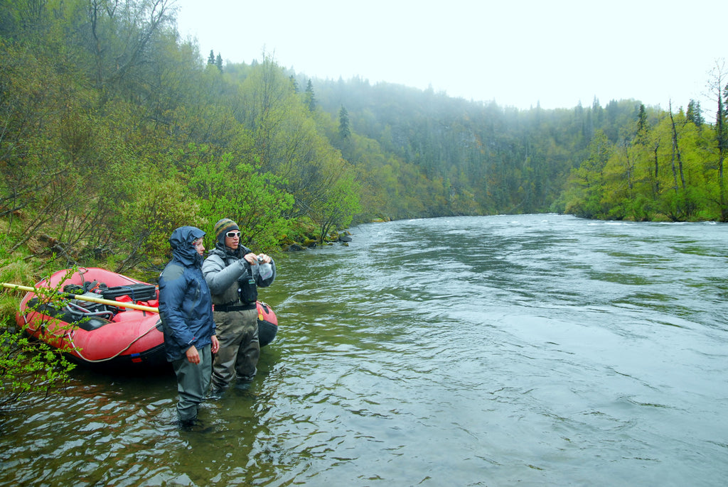 Raft Trips on the Wild Alagnak River and in the Katmai National Park with Alaska Trophy Adventures Lodge